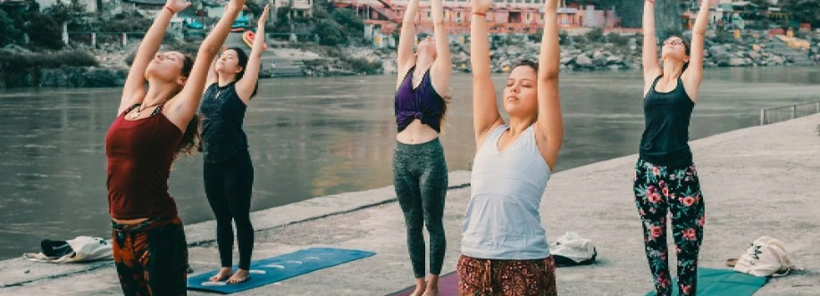 Om Setu Yogashala Cover Image