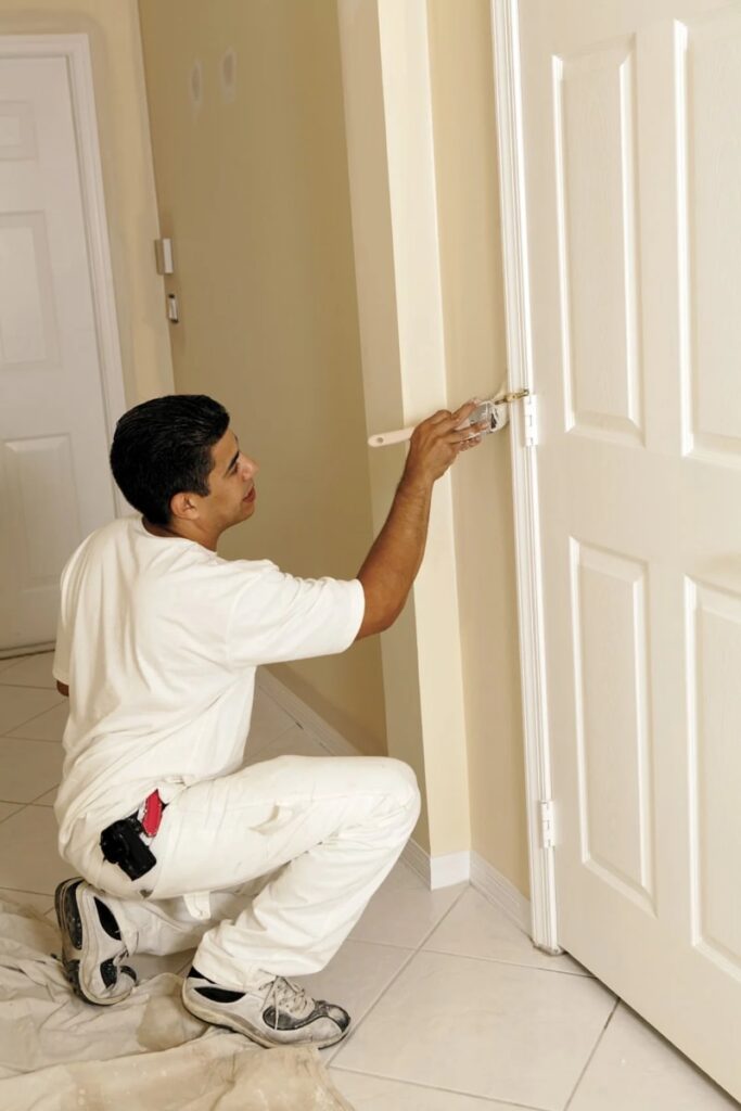 Door Painting Services in Dubai | Dubai Wall Paint Services